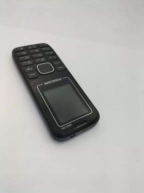 telefon-maxcom-mm135l-kod-producenta-5908235977416