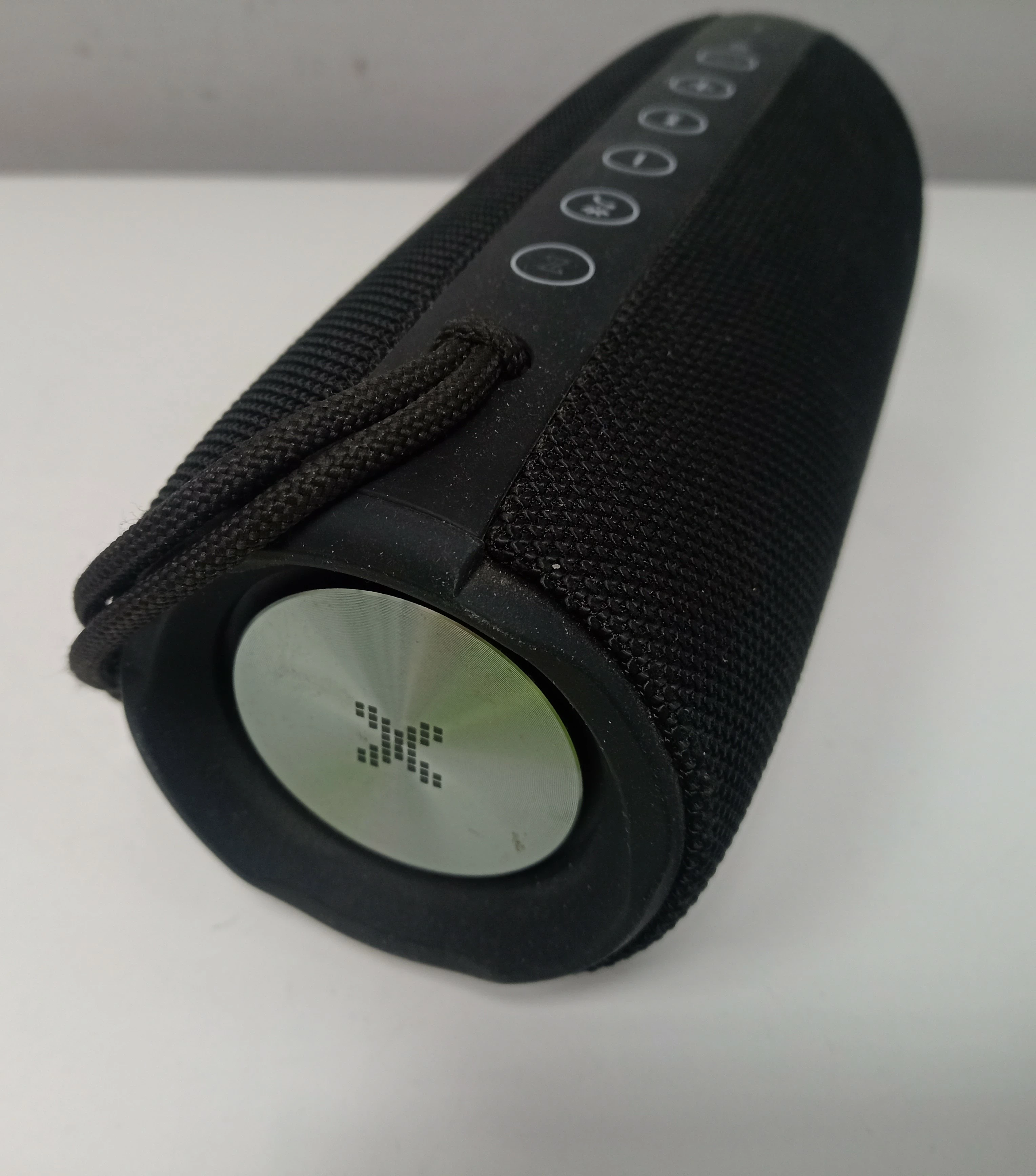 glosnik-xmusic-ipx46-moc-2000