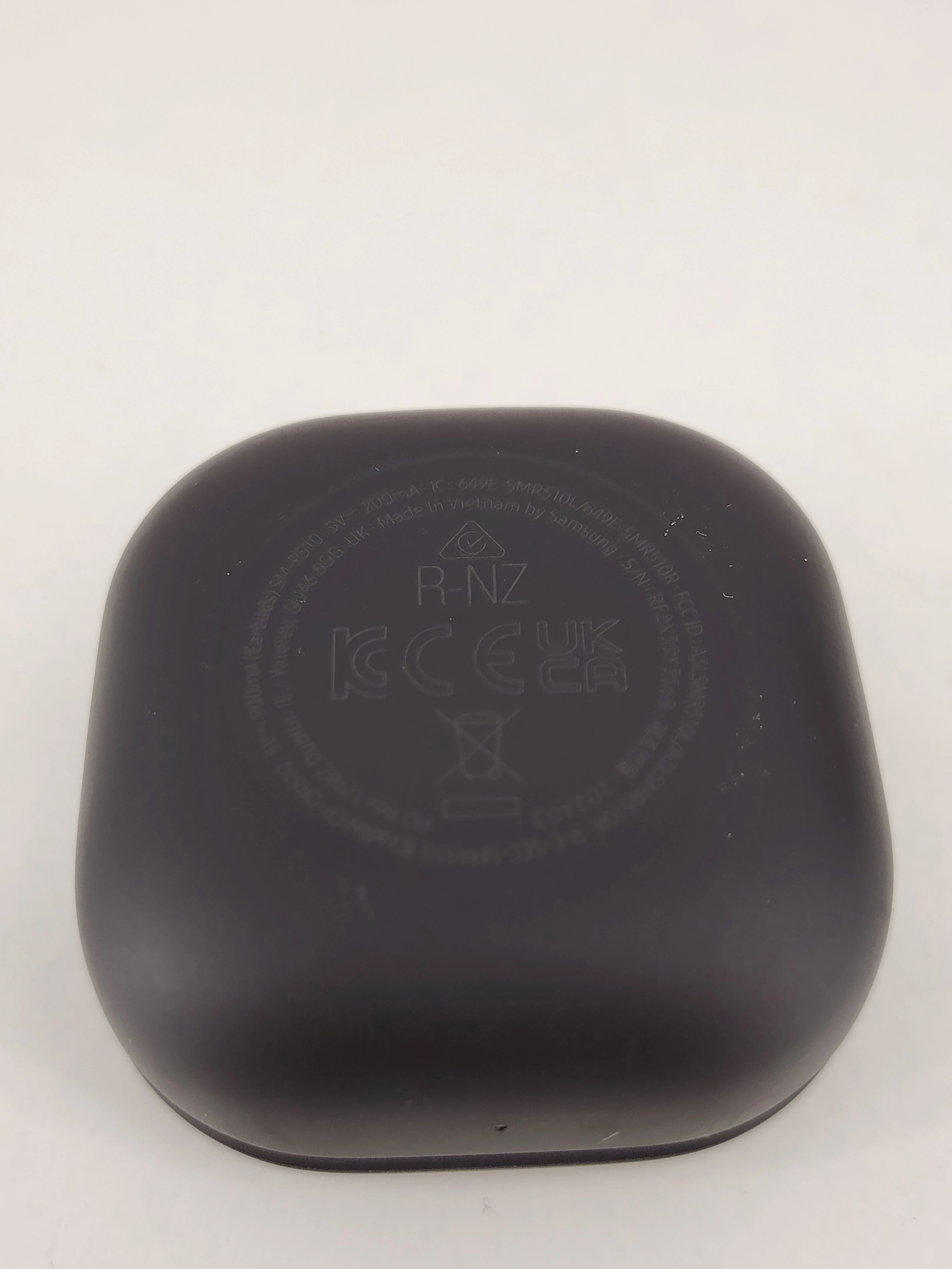 sluchawki-bezprzewodowe-douszne-samsung-galaxy-buds2-pro-pudelko-transmisja-sygnalu-203713-217785