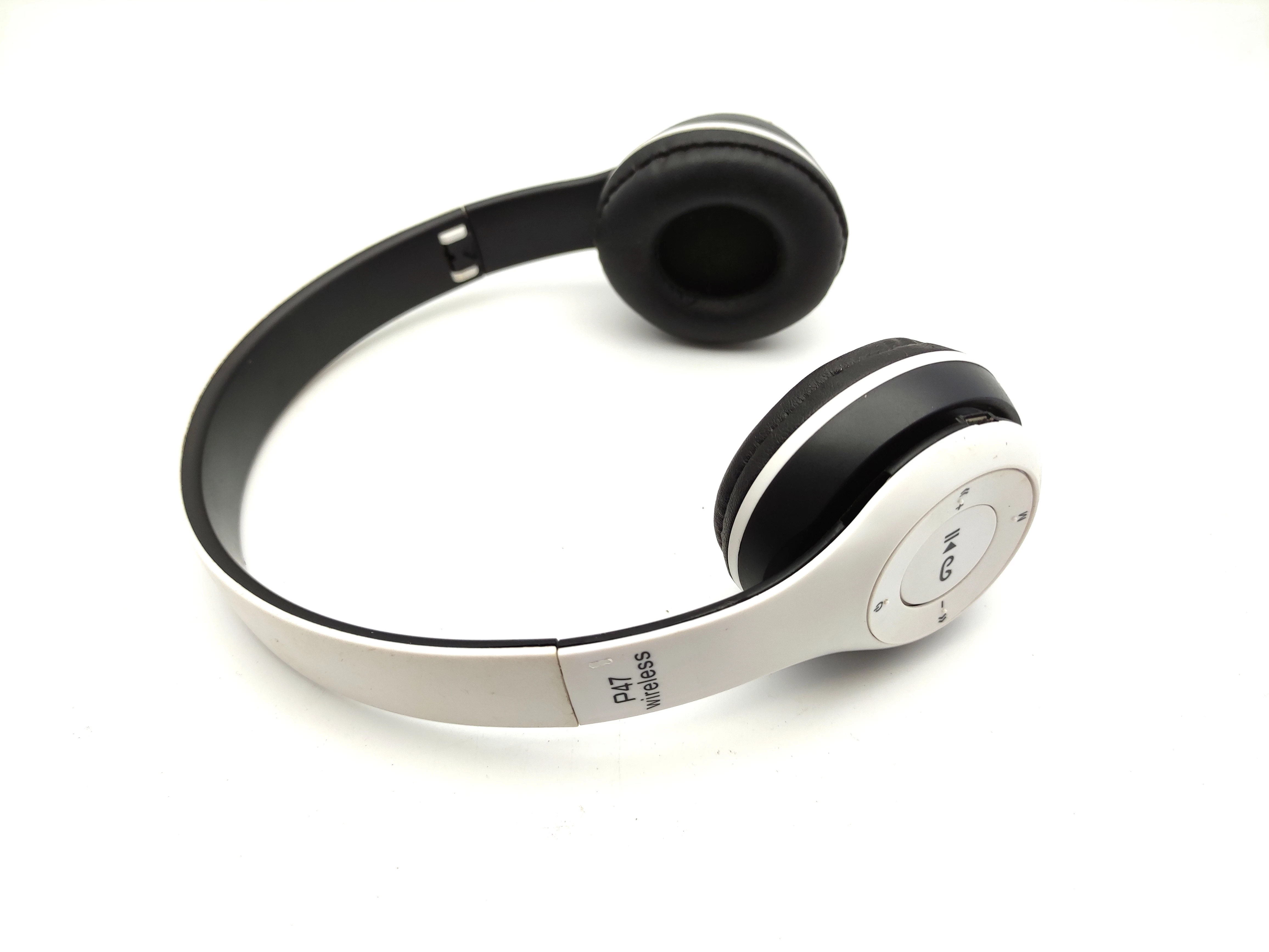 sluchawki-bt-kolor-dominujacy-129357-2