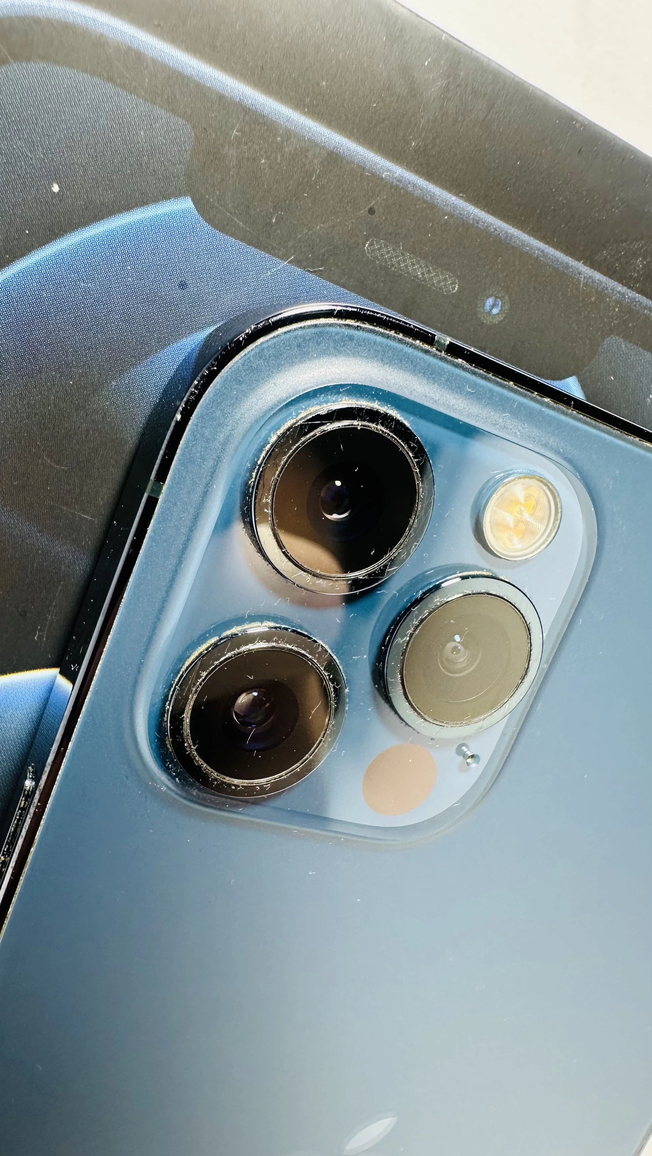 telefon-iphone-12-pro-6512gb-71-bat-niebieski-warto-okazja-stan-11323-2