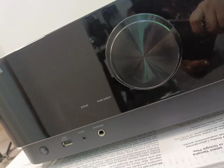 amplituner-yamaha-rx-v4a-komunikacja-207994-1