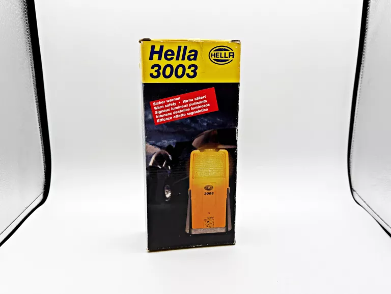 lampa-hella-3003-osiedle-czecha-96-poznan