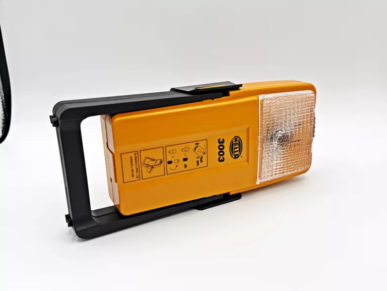 lampa-hella-3003-stan-11323-2