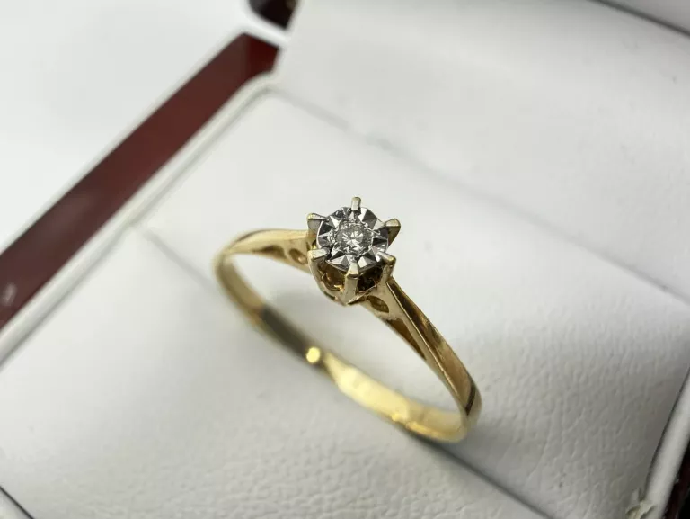 wyrob-jubilerski-uzywany-pierscionek-z-diamentem-stan-11323-1