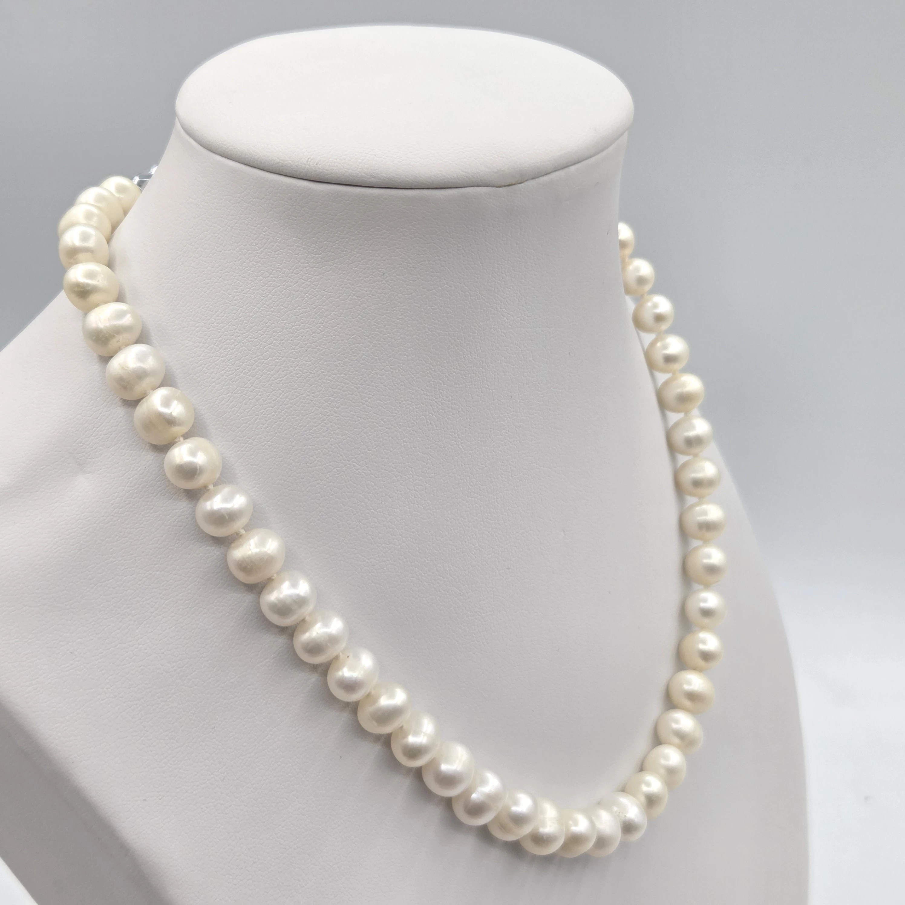 naszyjnik-perly-biale-4235g-44cm-kod-producenta-aza1004