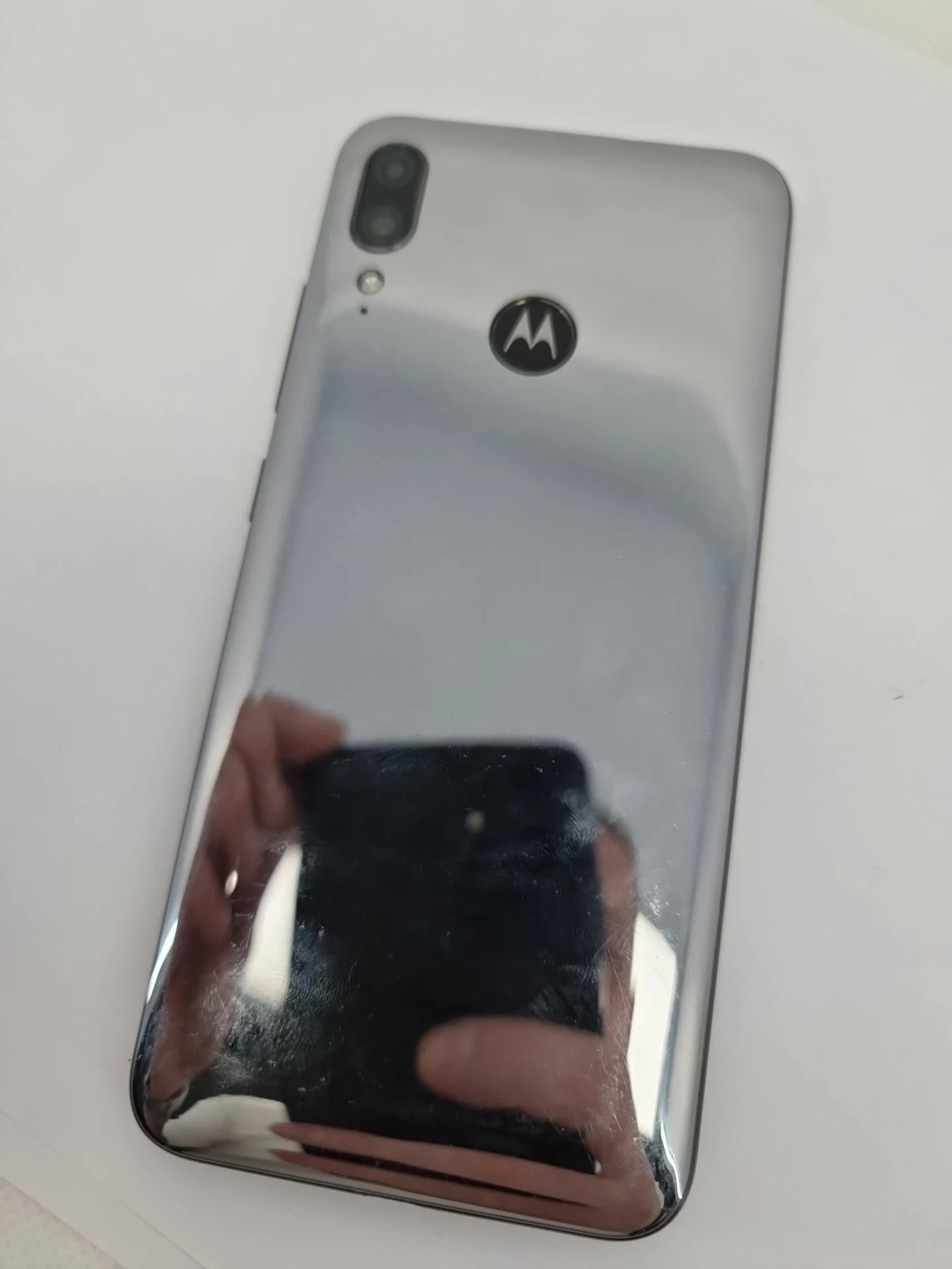 telefon-motorola-e6-plus-stan-11323-2