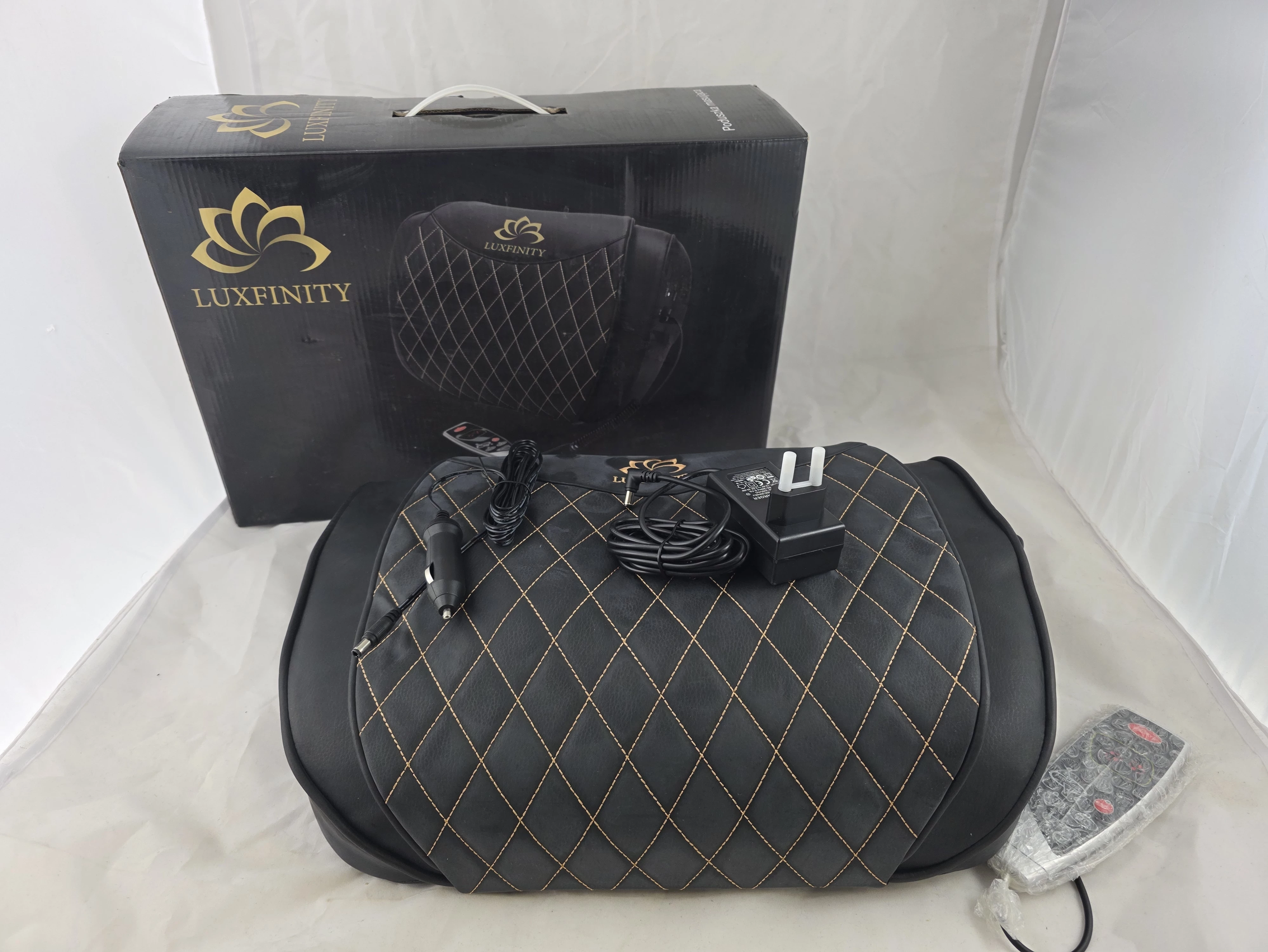 poduszka-masujaca-luxfinity-lx-2247-milczanska-7f-szczecin-rs