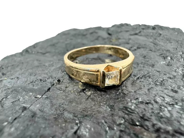 zloty-pierscionek-z-cyrkonia-pr-585-w-377g-r14-marka-248811-958954