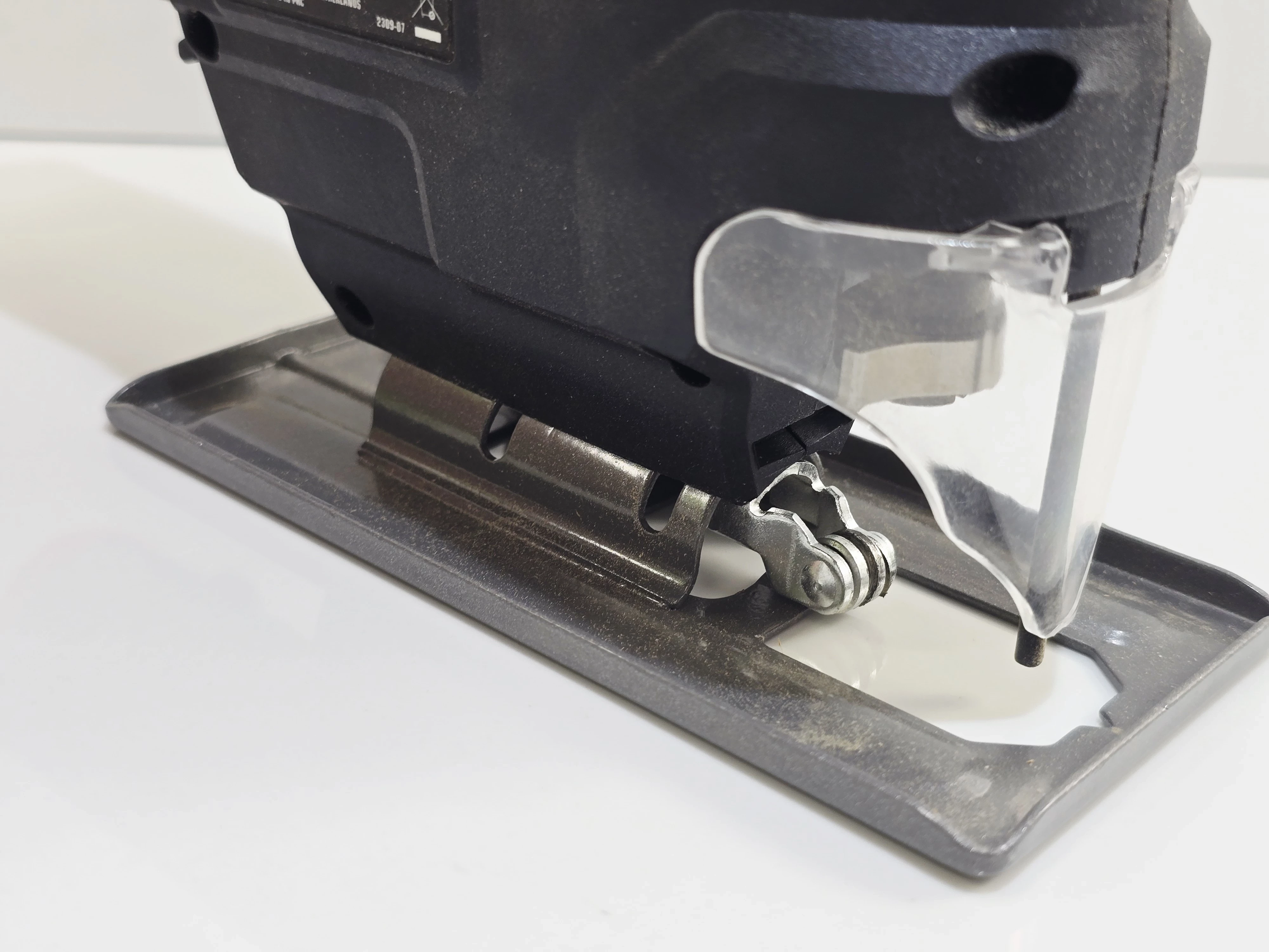 wyrzynarka-ferm-zasilanie-akumulatorowe-maksymalna-moc-55000