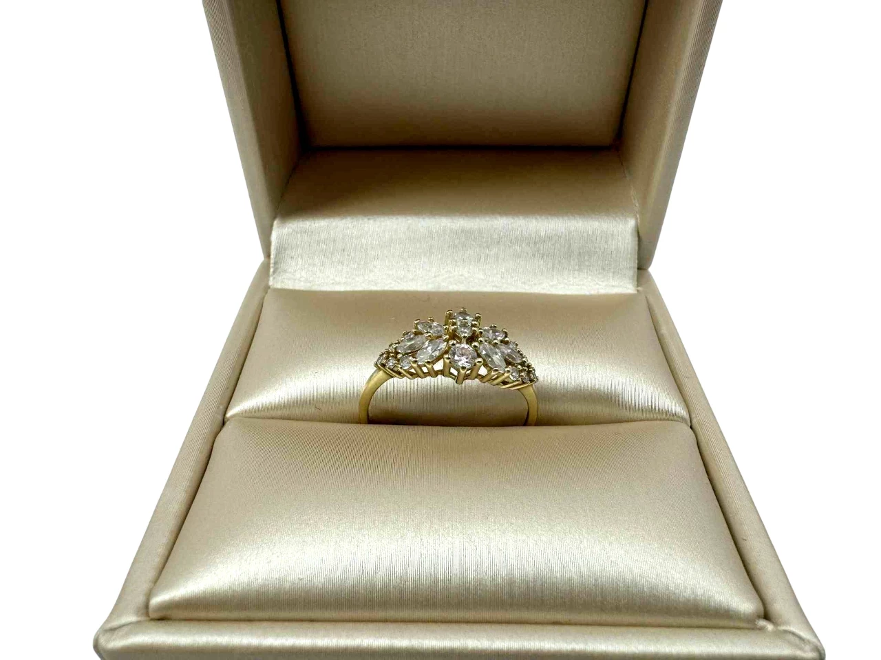 zloty-majestatyczny-pierscionek-wysadzany-cyrkoniami-pr-333-w-166g-r17-stan-11323-2