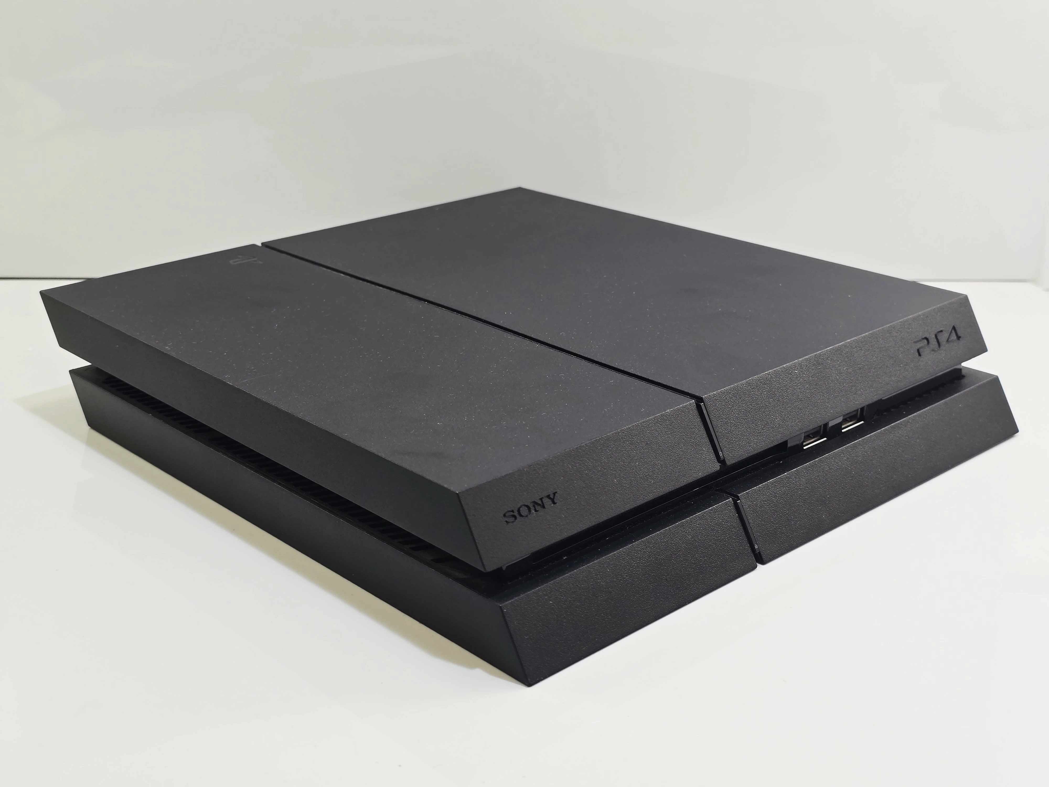 konsola-playstation-4-fat-2-gry-dysk-wbudowana-pamiec-5179-352249