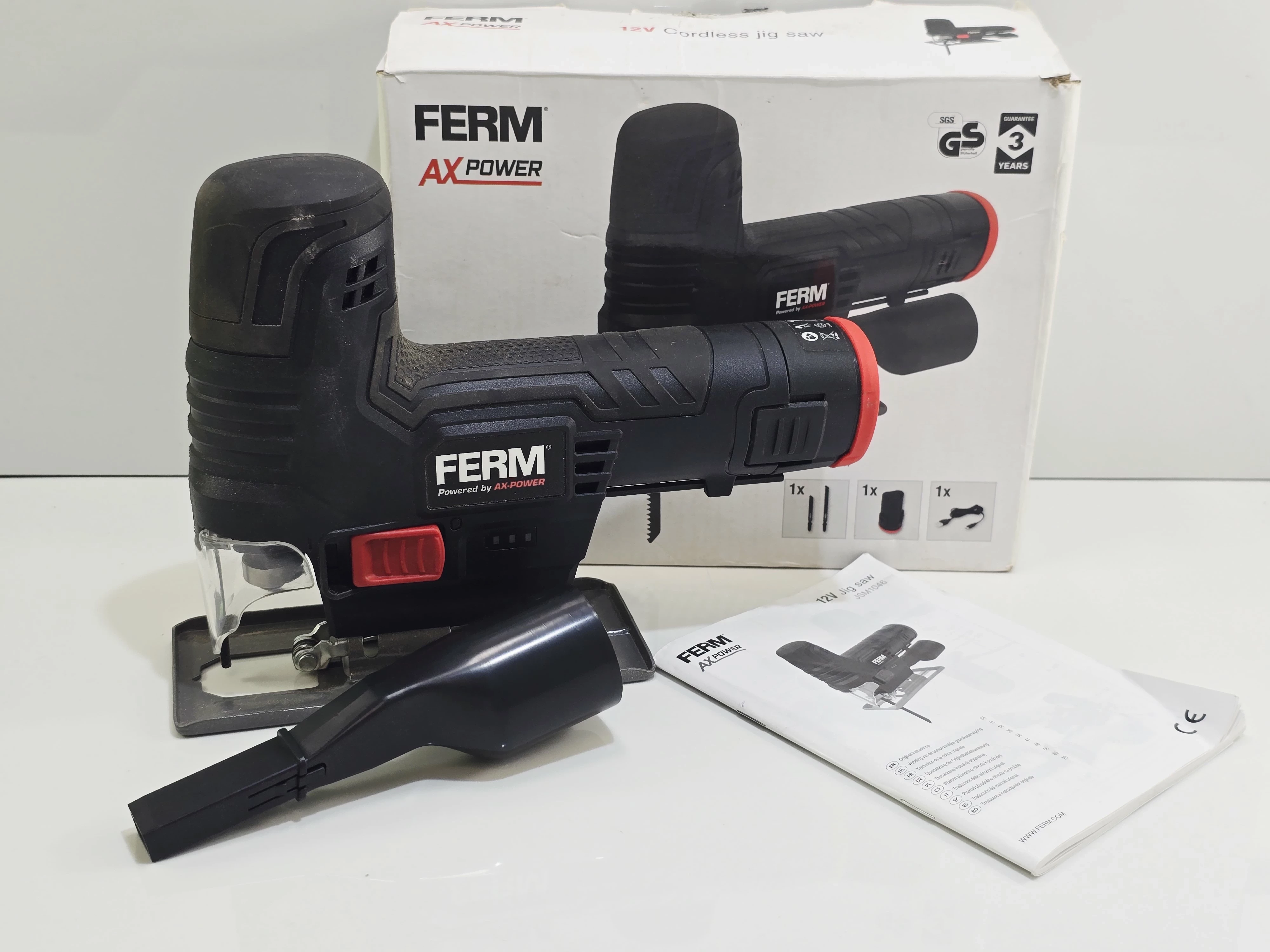 wyrzynarka-ferm-zasilanie-akumulatorowe-glowna-62-poznan-ska-x