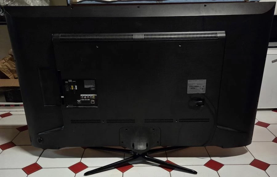 telewizor-samsung-ue58j5200aw-wifi-ready-kod-producenta-ue58j5200awxxh