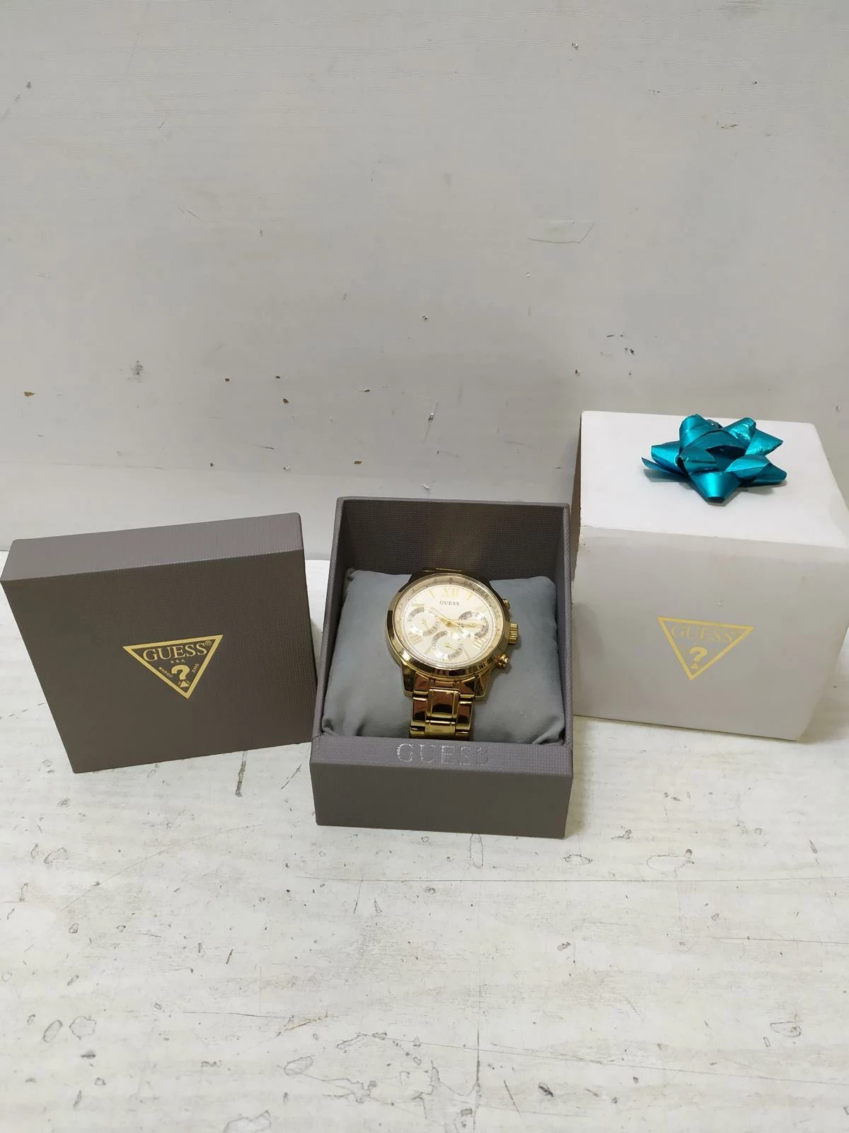 zegarek-guess-u0330l1-osiedle-kombatantow-7c-krakow