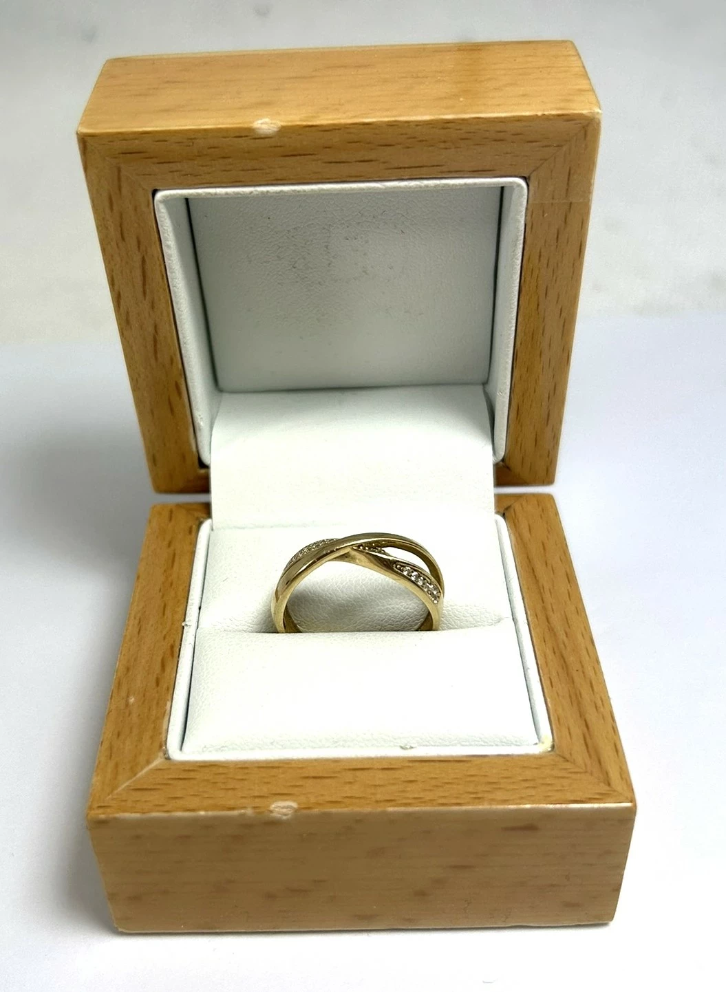 ciekawy-zloty-pierscionek-267g-p585-r18-olszewskiego-73-wroclaw