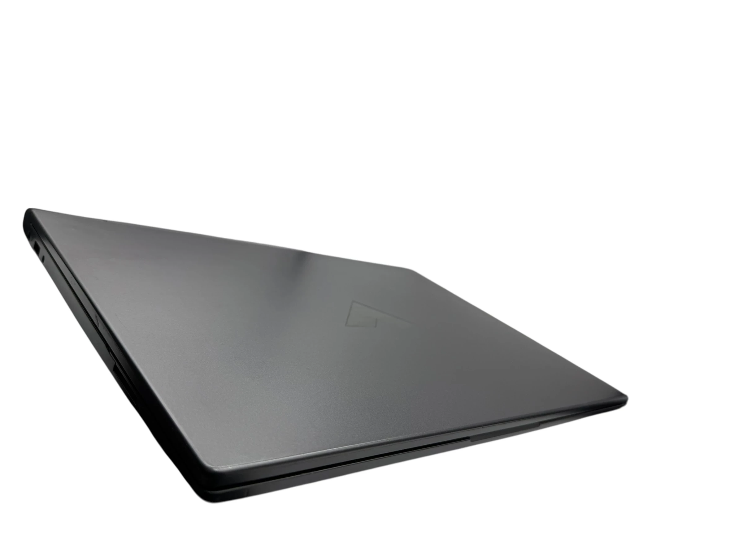 laptop-hp-victus-15-fb0122nw-przekatna-ekranu-1610