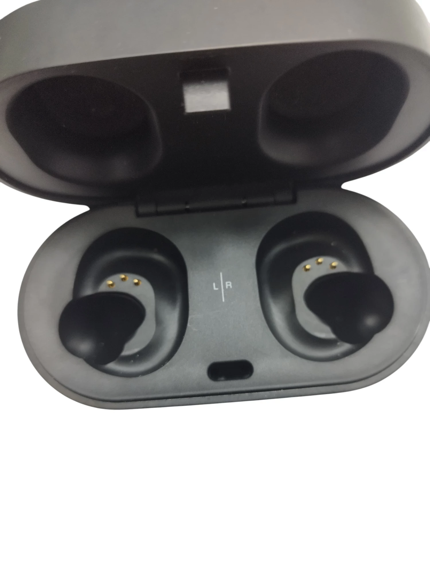 sluchawki-bezprzewodowe-dokanalowe-audio-technica-ath-sport7tw-kolor-dominujacy-129357-3