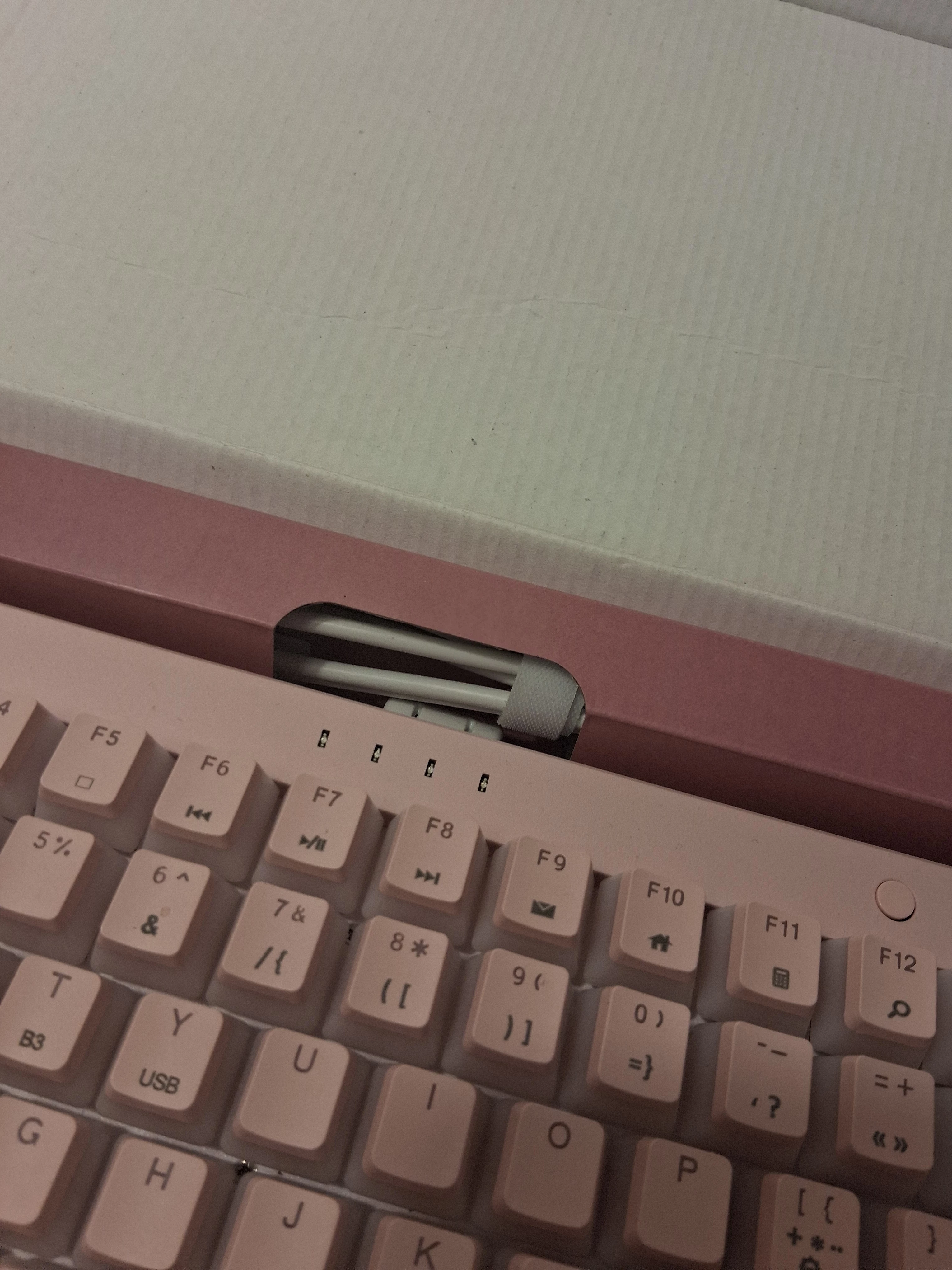 klawiatura-mechaniczna-mkcloud-producent-248914-1988085