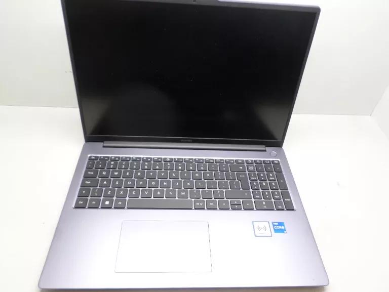 laptop-huawei-matebook-d16-16gb-512-i5-stan-11323-2
