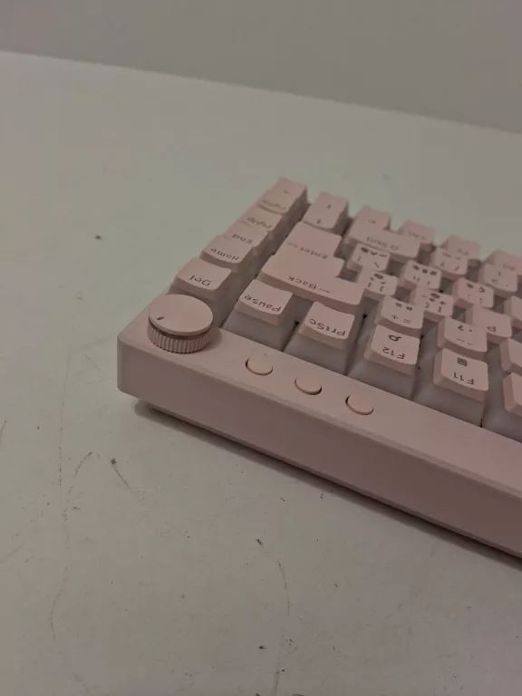 klawiatura-mechaniczna-mkcloud-model-mkcloud