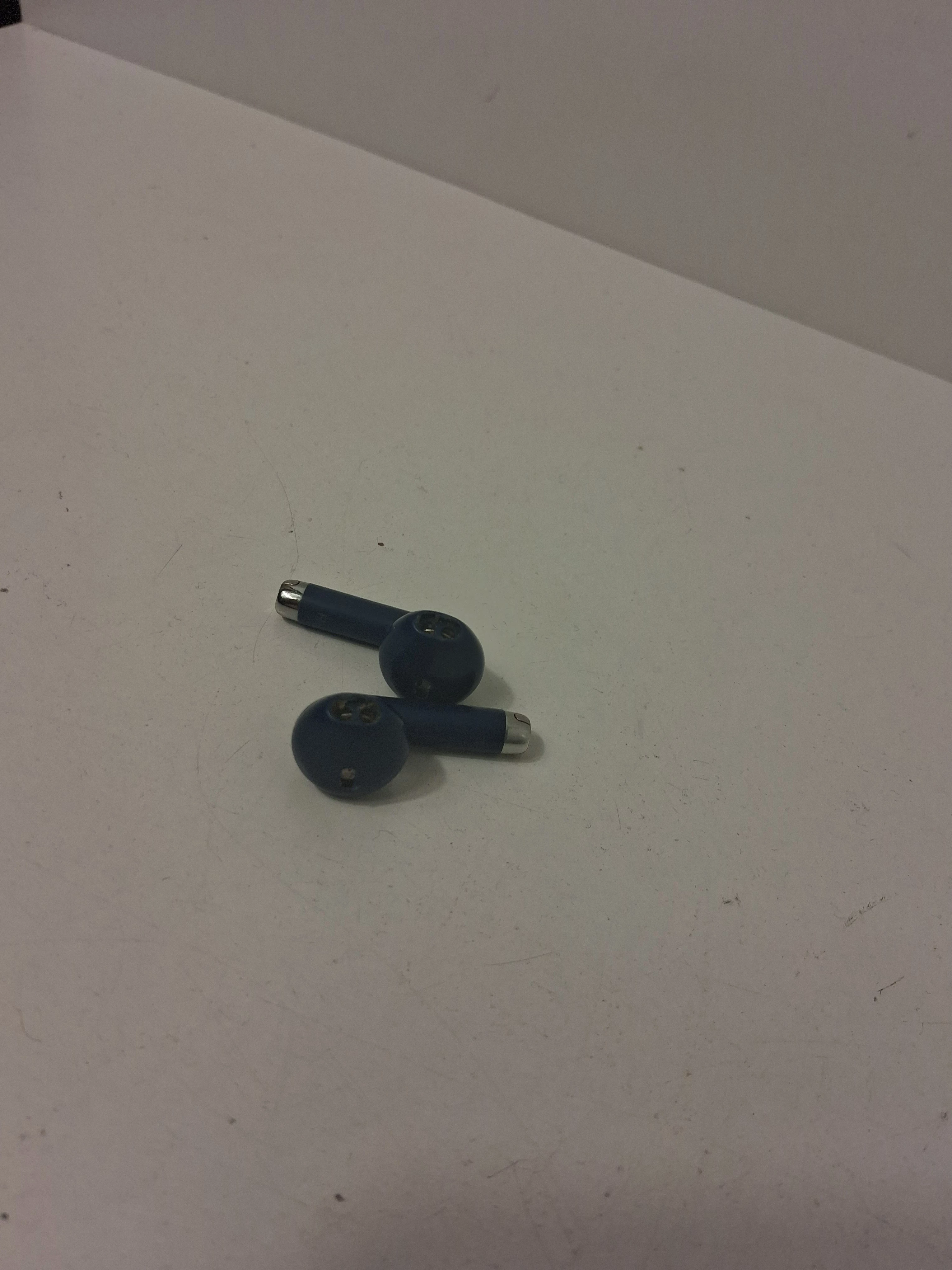 sluchawki-bezprzewodowe-j52-stan-11323-2