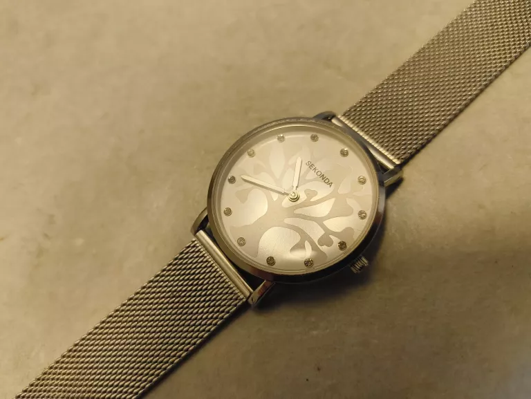 zegarek-damski-sekonda-2847-osiedle-niepodleglosci-1-krakow