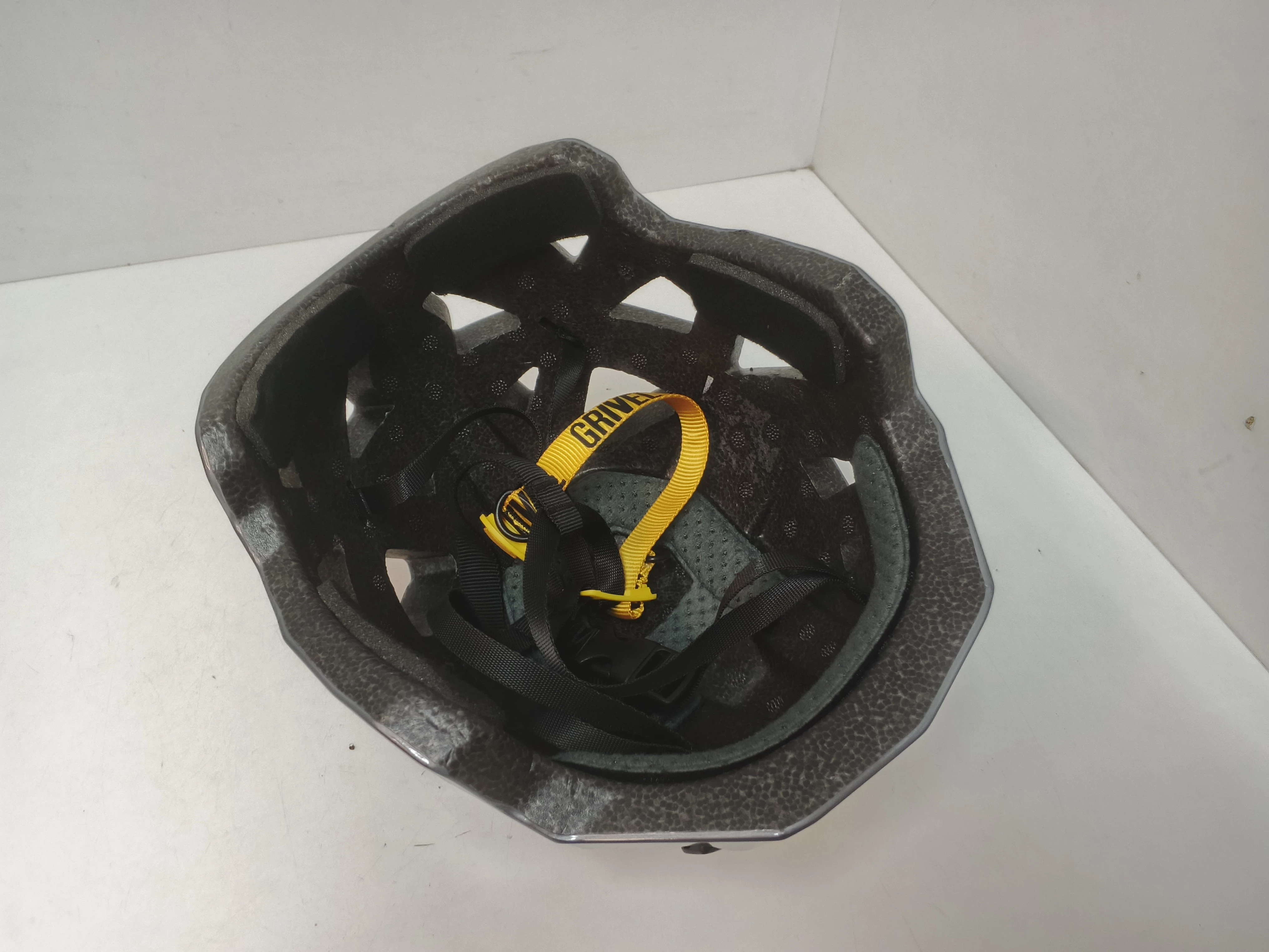 kask-wspinaczkowy-grivel-stealth-kod-producenta-stealth