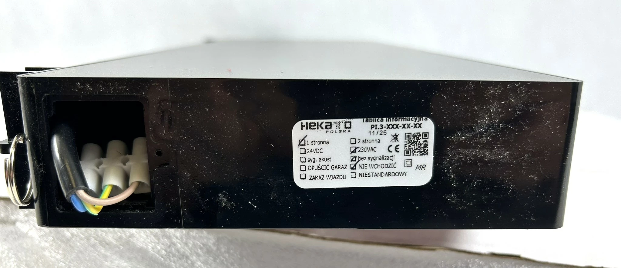 tablica-ostrzegawcza-nadmiar-spalin-nie-wchodzic-12230v-ean-gtin-5901769654730