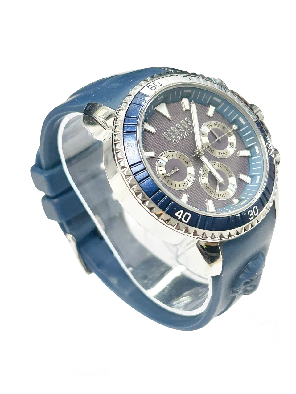 zegarek-versus-versacze-s30040017-stan-11323-2