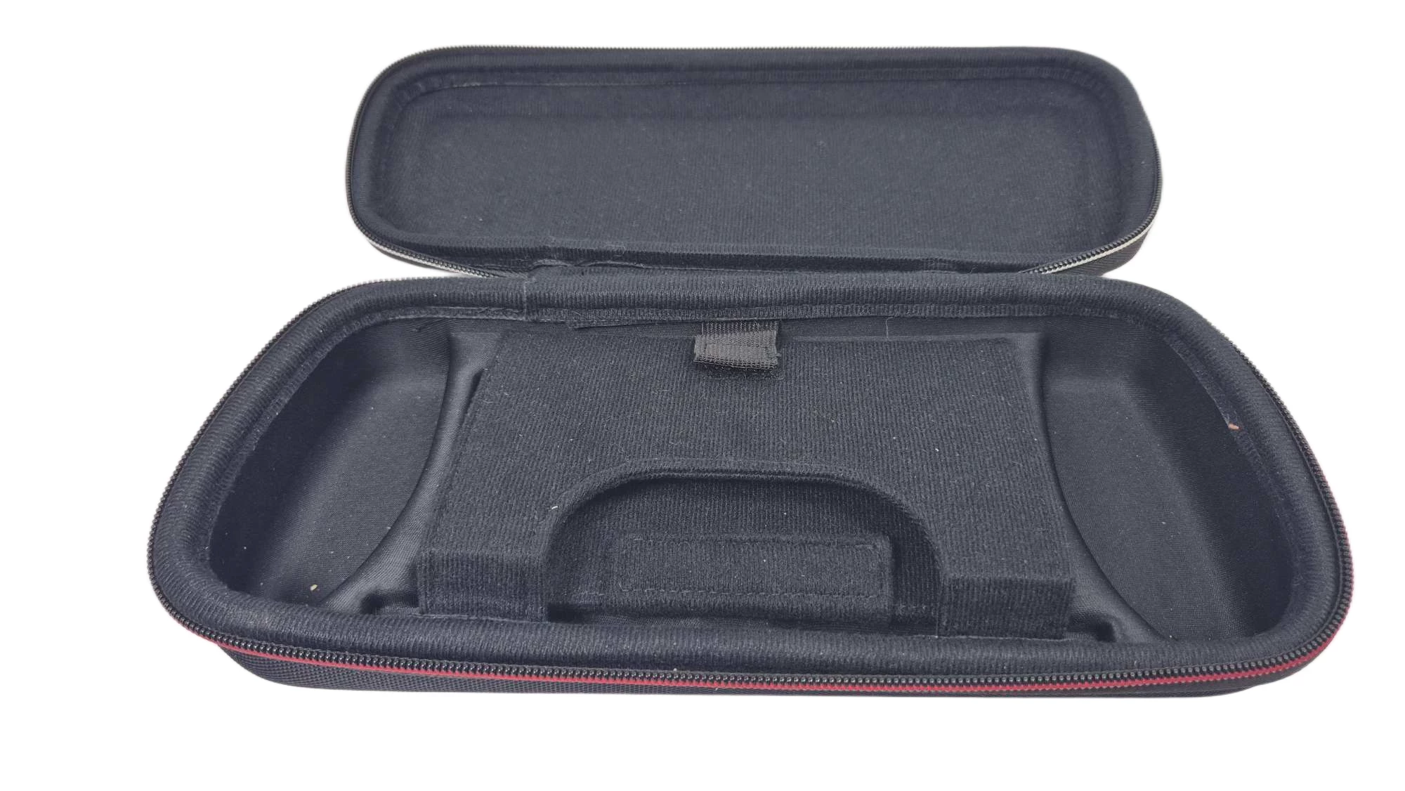 akcesoria-nintendo-switch-etui-ochronne-bigben-deluxe-rds-czarne-kod-producenta-yualomc919