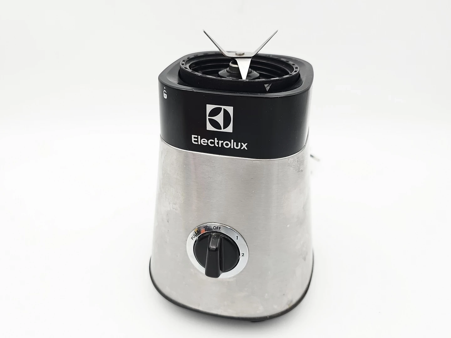 blender-kielichowy-electrolux-esb2700-stan-11323-2