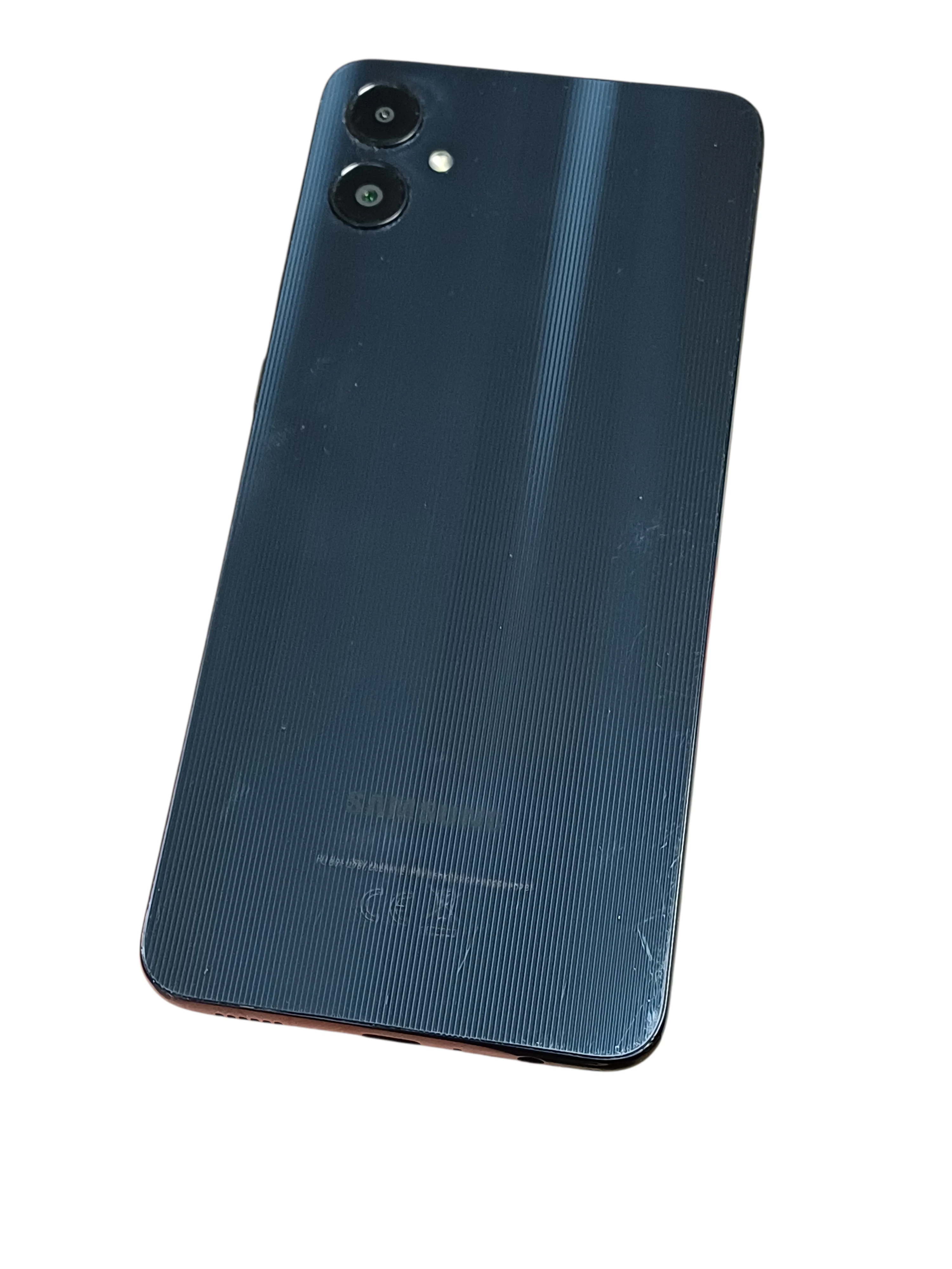 telefon-samsung-a05-4gb64gb-ean-gtin-8806095268040