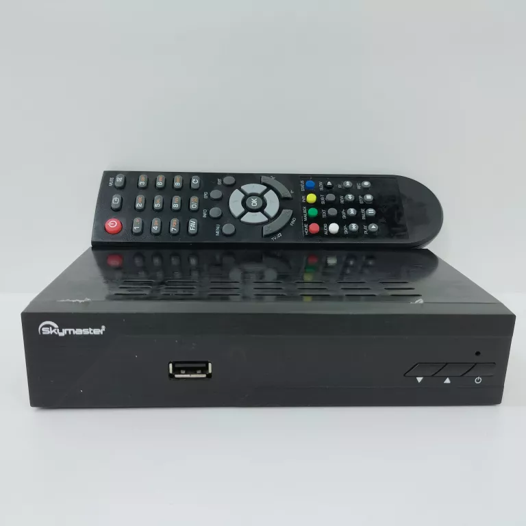 dekoder-skymaster-h265-pilot-1-maja-191-bialogard