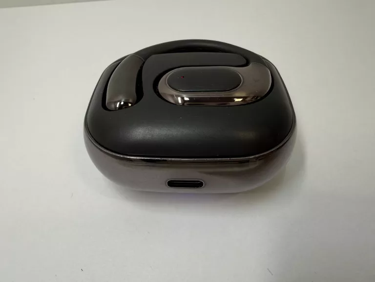 sluchawki-bezprzewodowe-zauszne-osiedle-centrum-d1-krakow