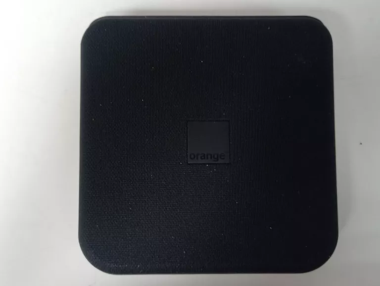 dekoder-sagemcom-cs5001-4k-multi-z-pilotem-i-zasilaczem-stan-11323-2