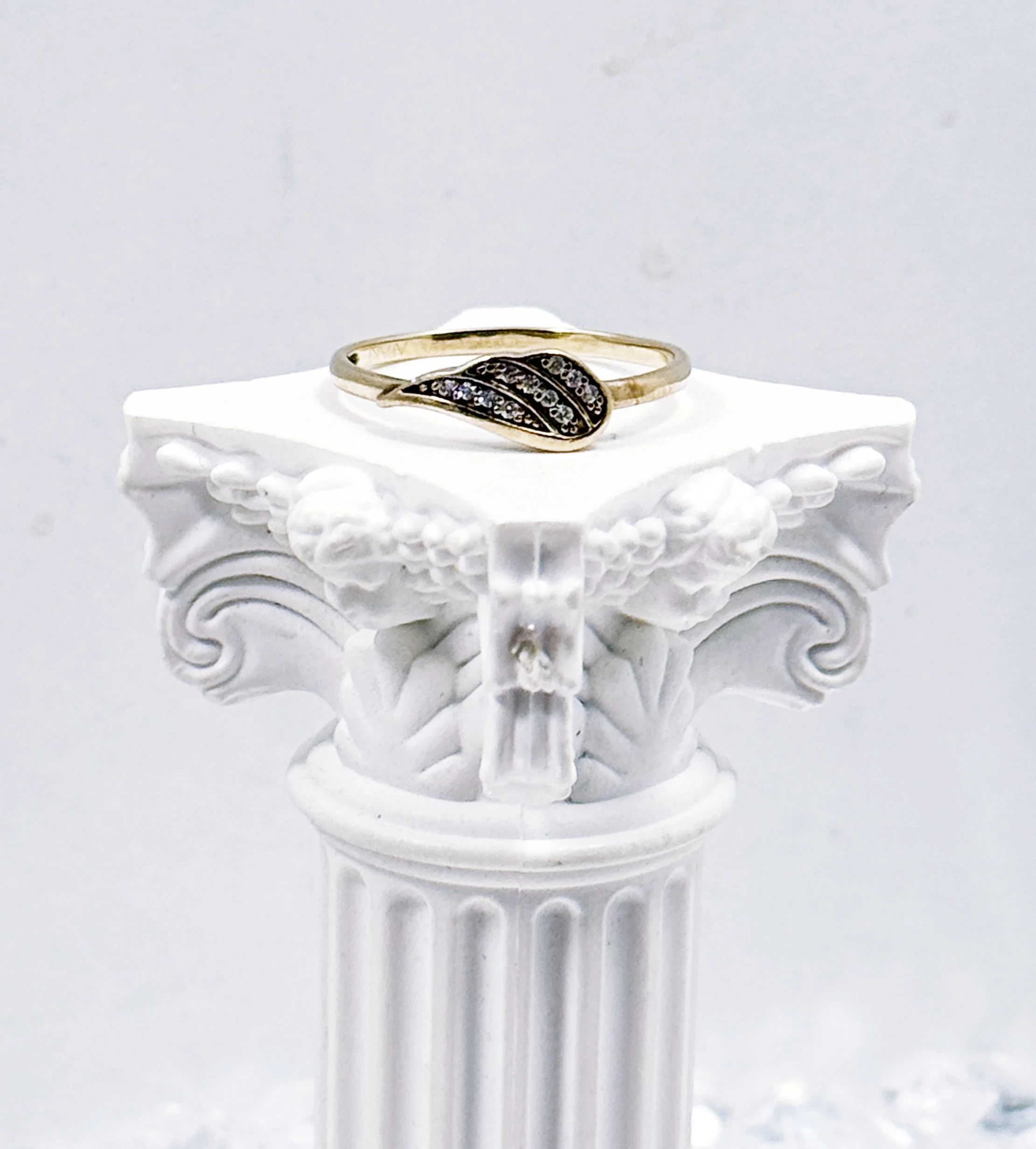 przepiekny-zloty-pierscionek-8-karatowy-r15-rodzaj-2205-2