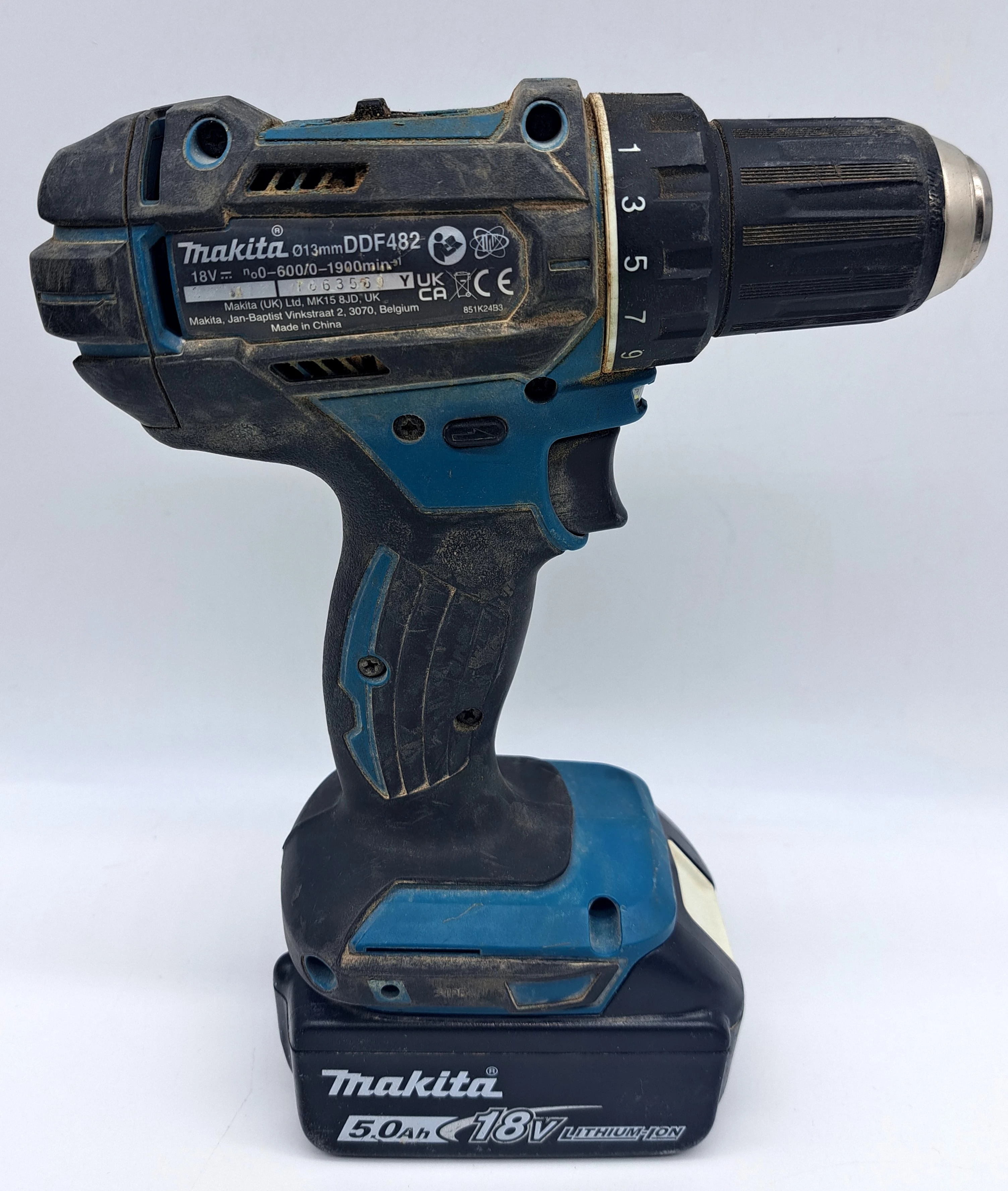 wkretarka-makita-ddf482-aku-ladowarka-stan-11323-2