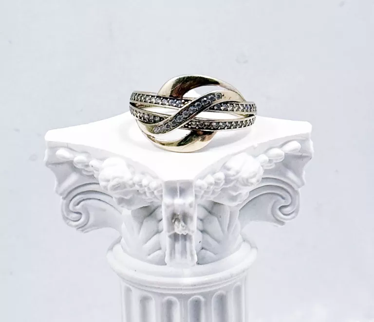 sliczny-zloty-pierscionek-z-cyrkoniami-8-karatow-r17-kosciuszki-159-wroclaw-gracja