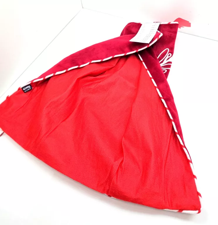 poszewka-swiateczka-4040-czerwona-stan-11323-2