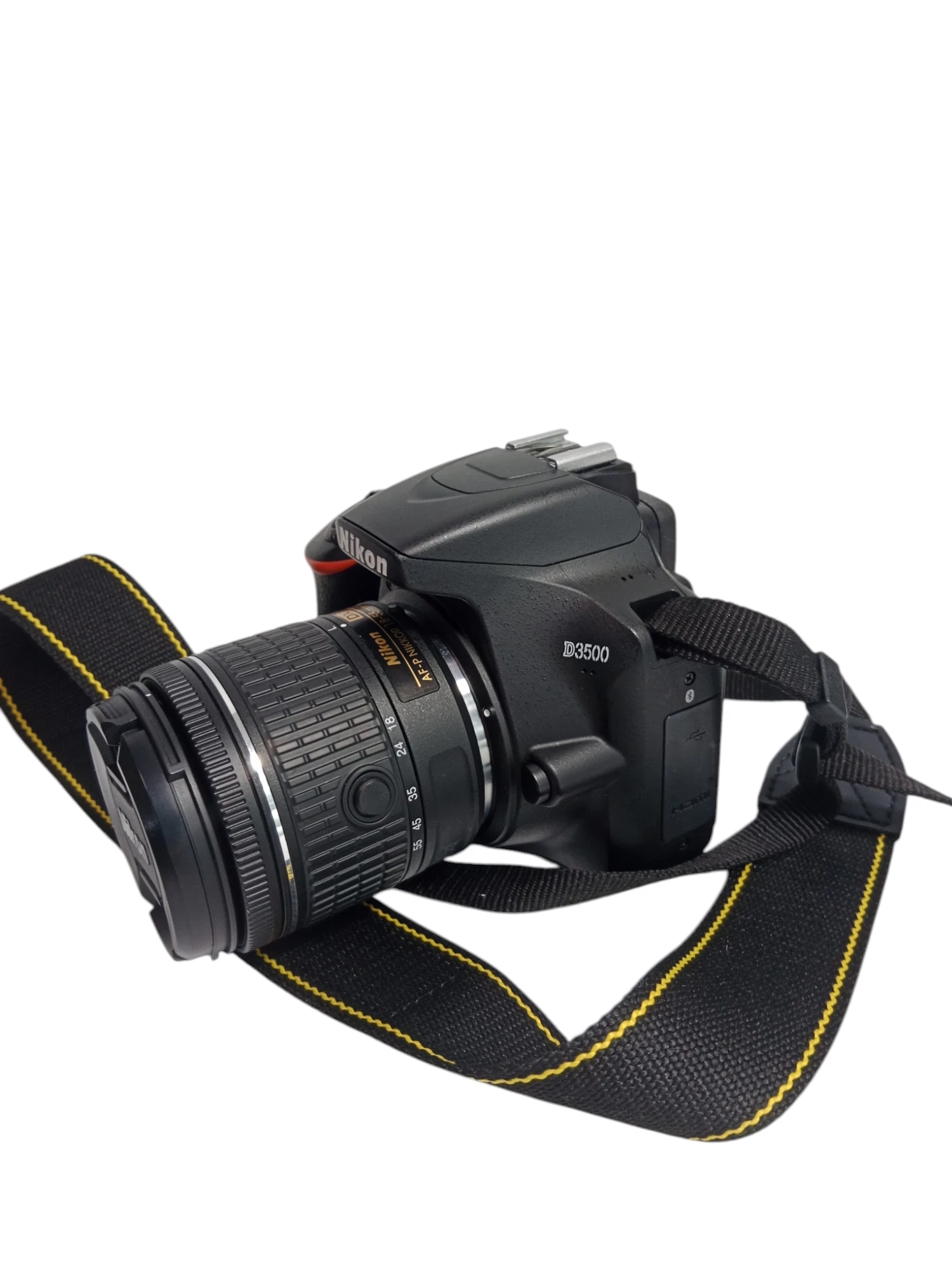 aparat-nikon-d3500-z-obiektywem-przebieg-migawki-1967-w-zestawie-814-2