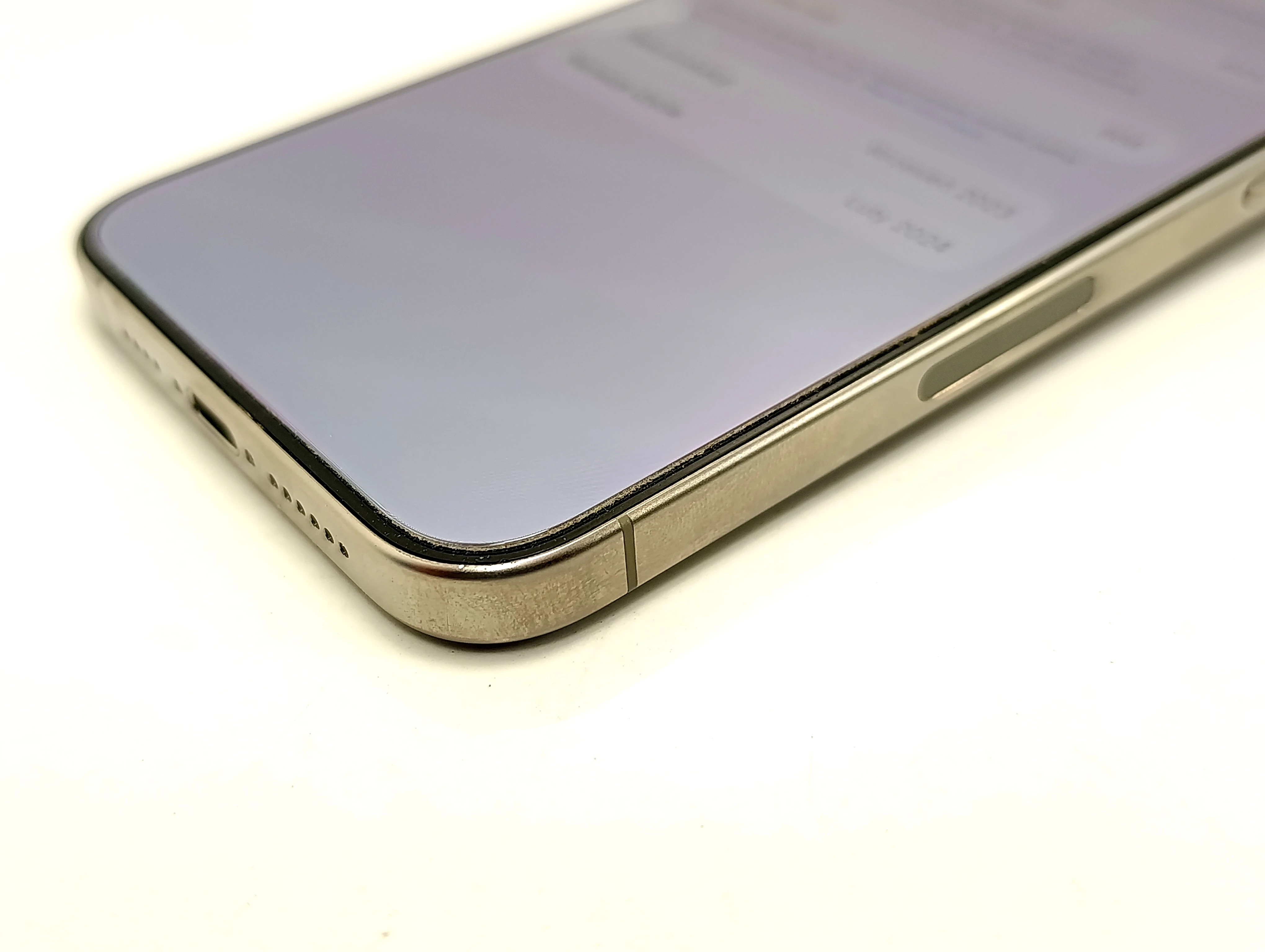 telefon-iphone-15-pro-max-8gb1tb-wbudowana-pamiec-202869-314702