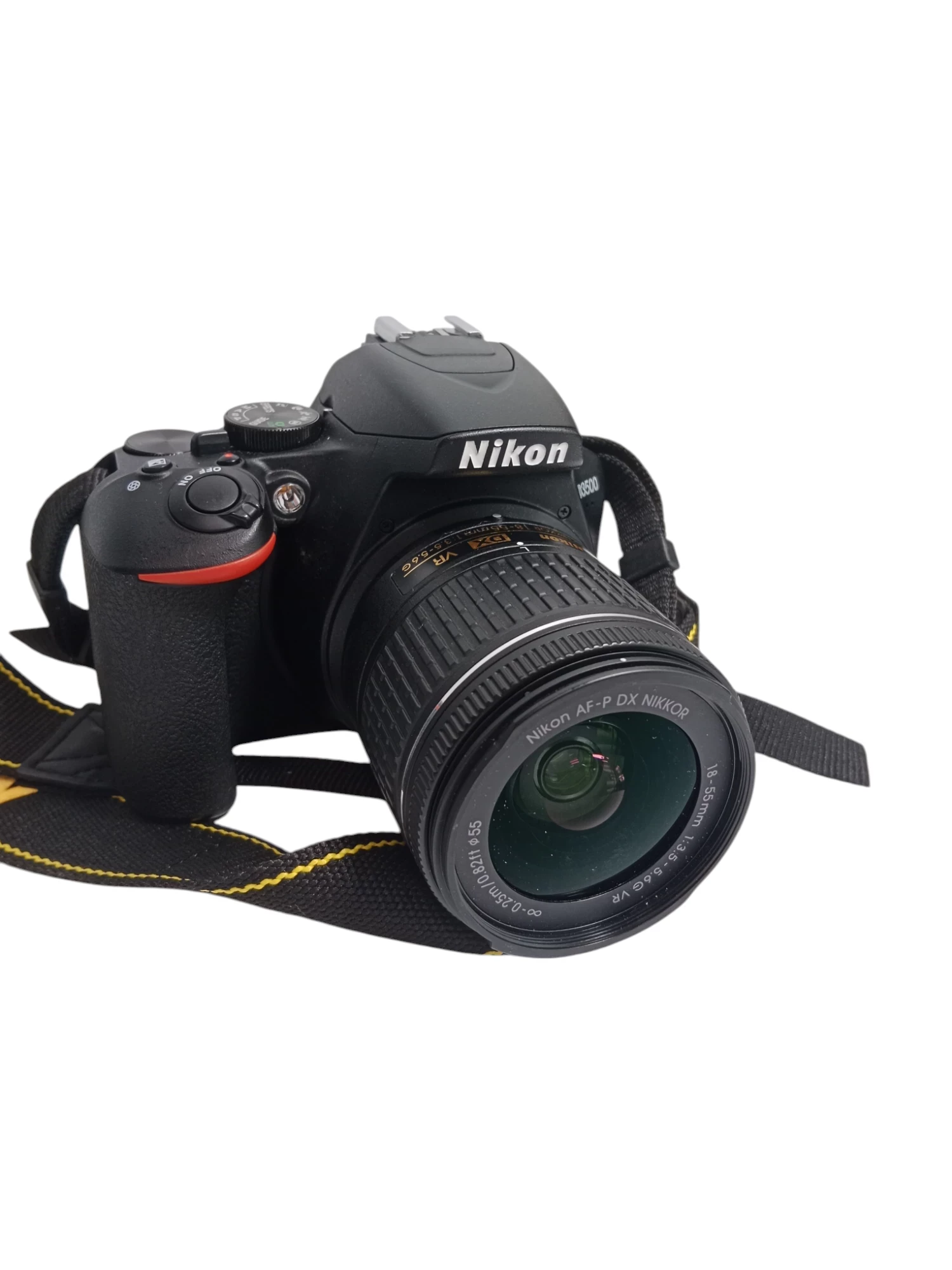 aparat-nikon-d3500-z-obiektywem-przebieg-migawki-1967-stan-11323-2