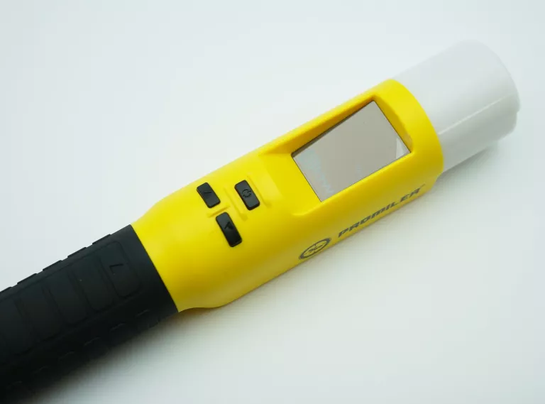 alkomat-promiler-iblow-oryginalny-bezustnikowy-mozliwosc-kalibracji-213834-264250