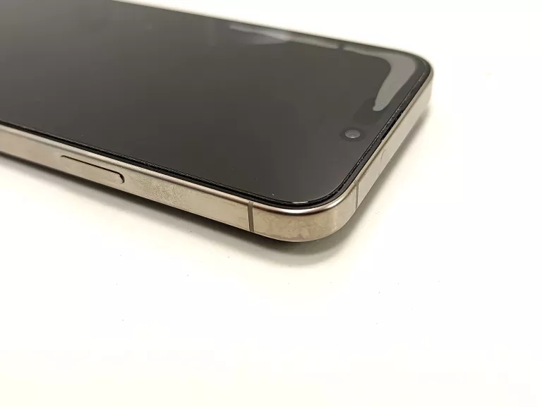 telefon-iphone-15-pro-max-8gb1tb-przekatna-ekranu-670