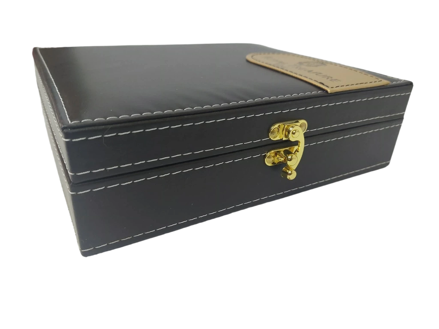 zestaw-do-wina-royal-treasure-w-skorzanym-pudelku-seria-royal-treasure