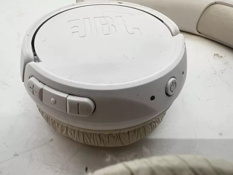 sluchawki-nauszne-bt-jbl-520bt-biale-ean-gtin-6925281964725