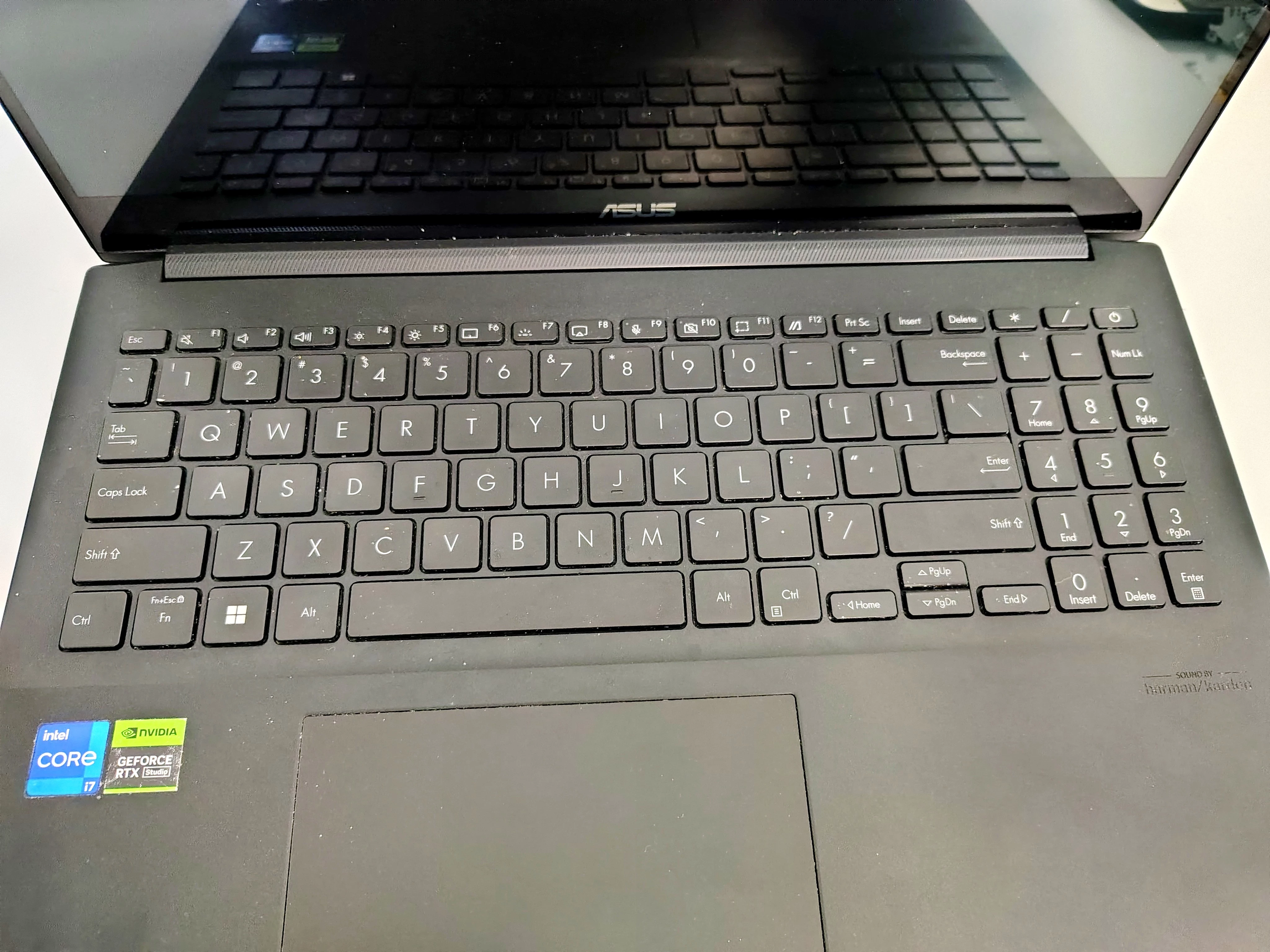 laptop-asus-q530v-16512gb-rtx3050-stan-11323-2