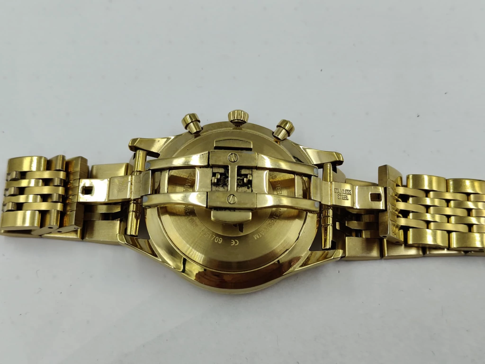 zegarek-emporio-armani-ar1893-ksztalt-koperty-129223-2