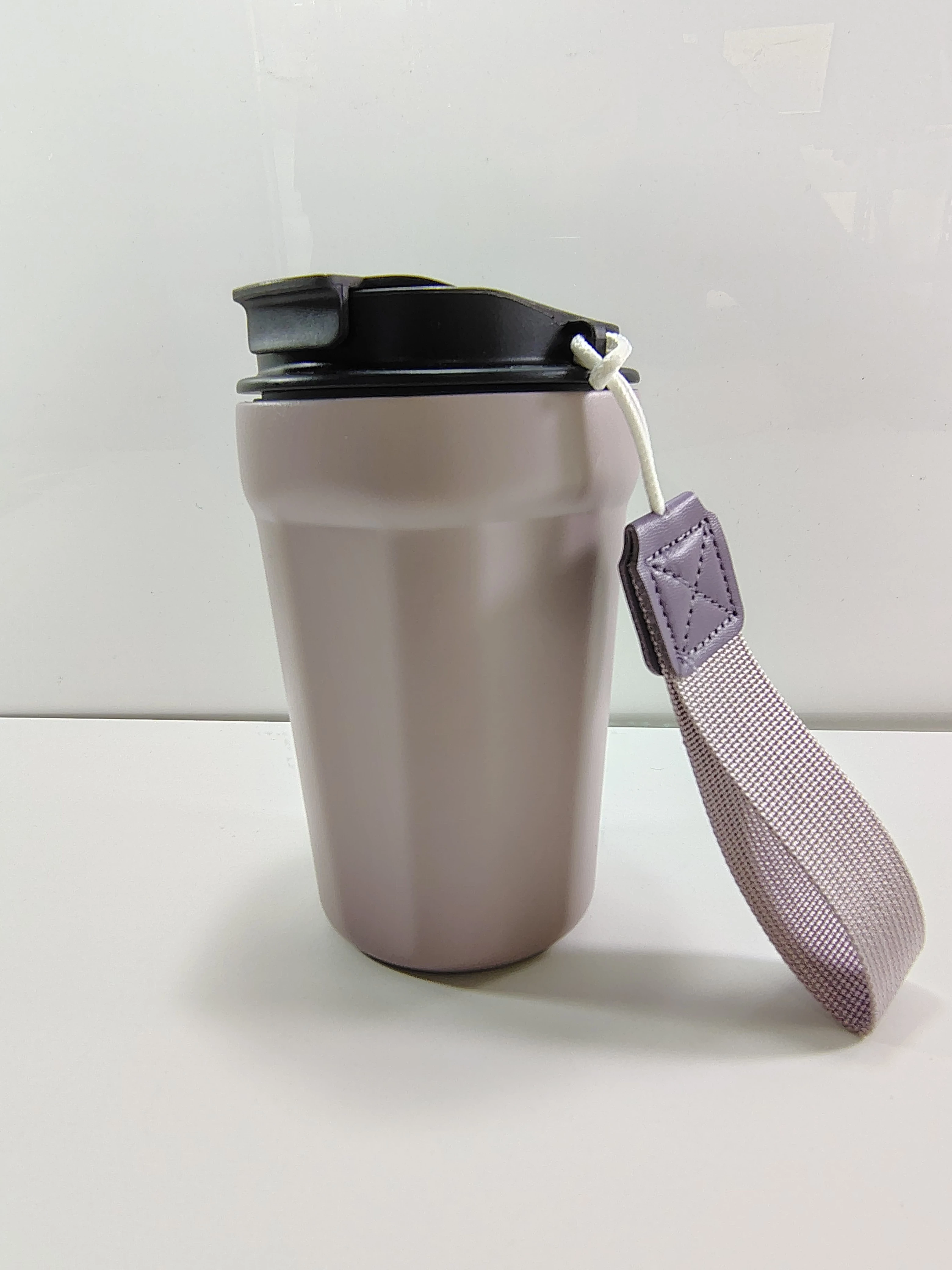 kubek-termiczny-320-ml-fioletowy-z-uchwytem-ean-gtin-5907080909689